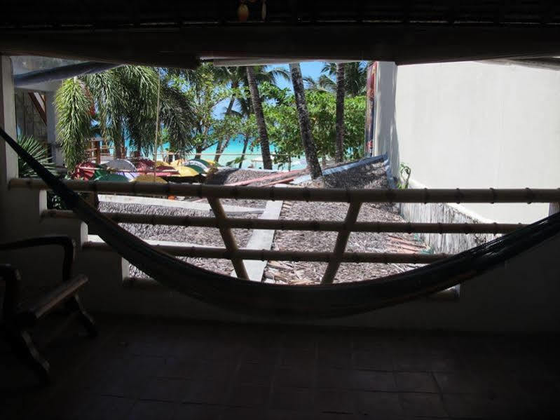 Bamboo Bungalows Resthouse Balabag  Exterior foto