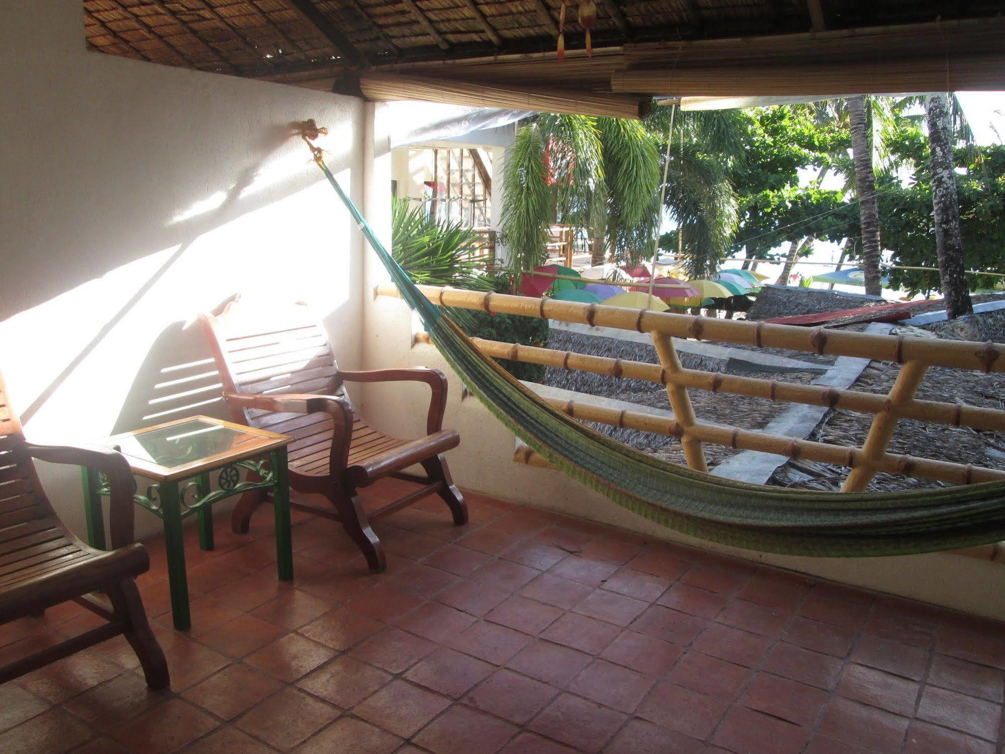 Bamboo Bungalows Resthouse Balabag  Exterior foto